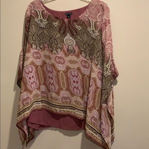 (PRE-LOVED) NEW DIRECTIONS CURVY TOP